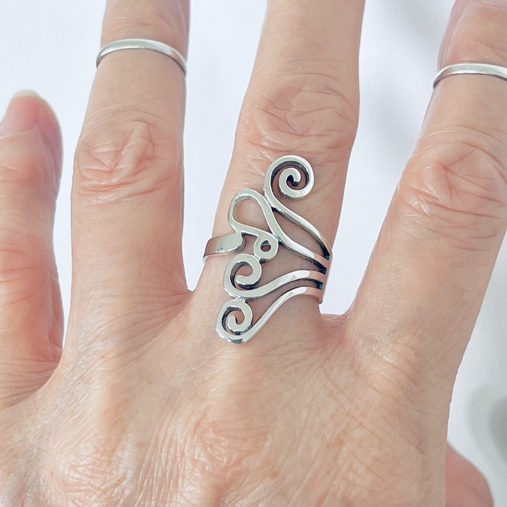 Sterling Silver Statement Swirly Ring, Silver Rings, Swirl Jewelry, Spiral Ring - Picture 13 of 14